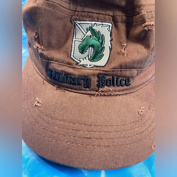 Attack on Titan -  Military Police Hat - Never Worn - Picture 7 of 13